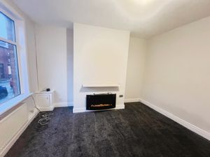 Lounge- click for photo gallery